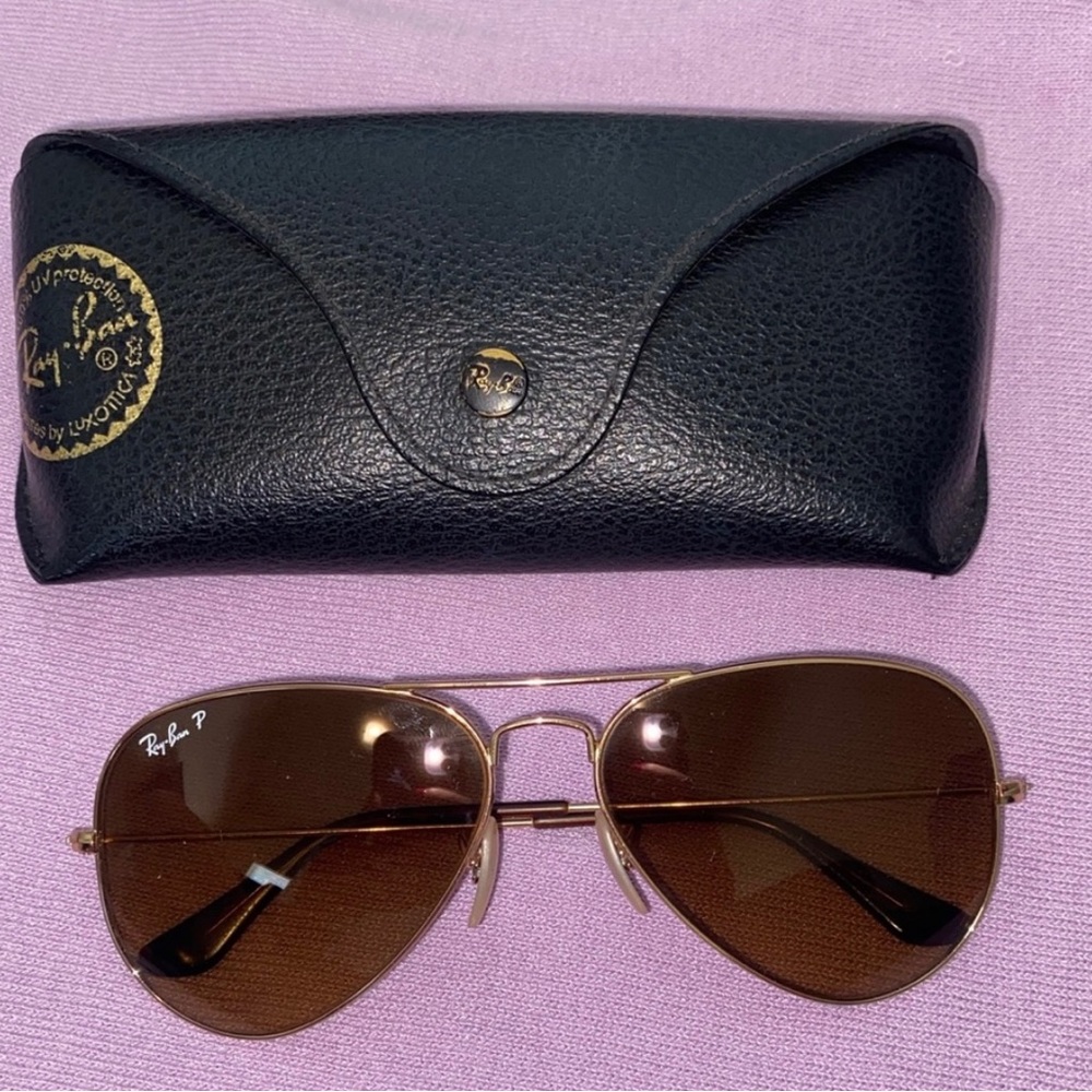 Like New Classic Ray Ban Aviators Polarized